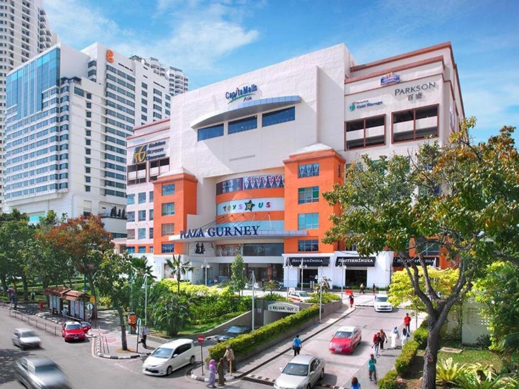 Hotel Royal Penang Джордж Таун Екстериор снимка
