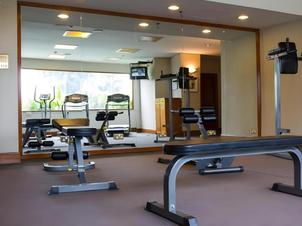 Hotel Royal Penang Джордж Таун Екстериор снимка