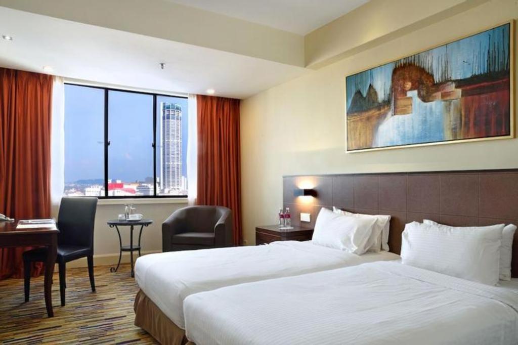 Hotel Royal Penang Джордж Таун Екстериор снимка