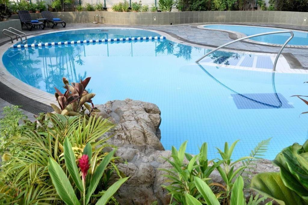 Hotel Royal Penang Джордж Таун Екстериор снимка