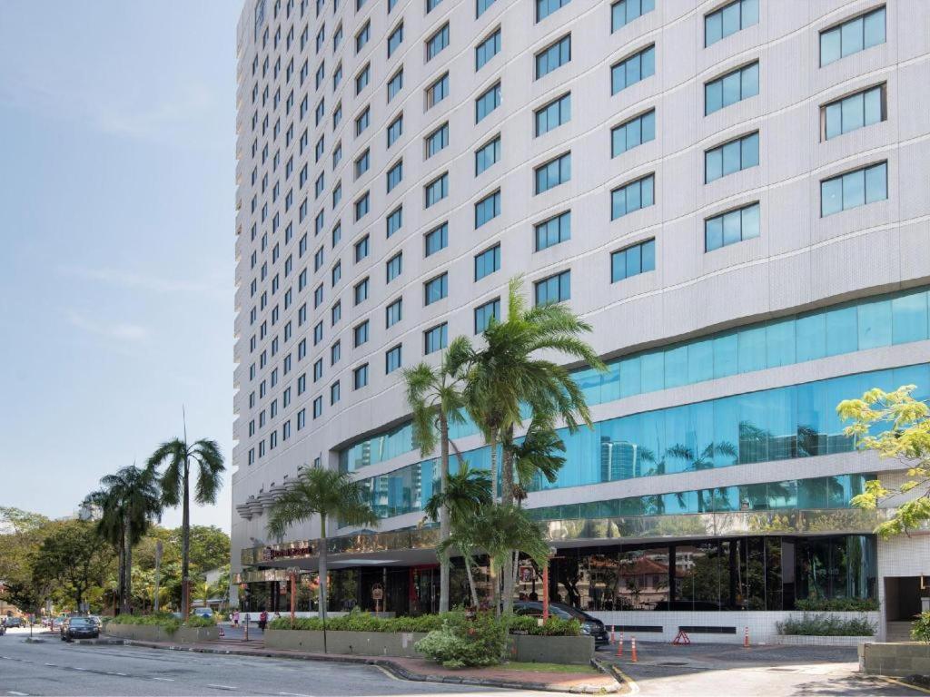 Hotel Royal Penang Джордж Таун Екстериор снимка